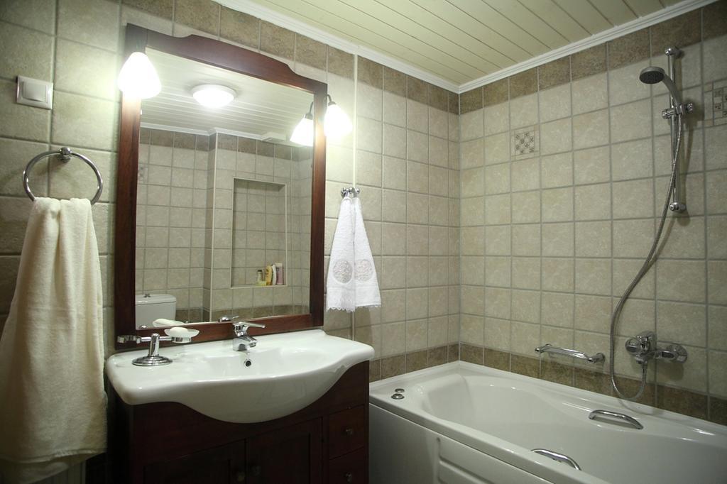 Menelia Cottage Platistoma Phòng bức ảnh